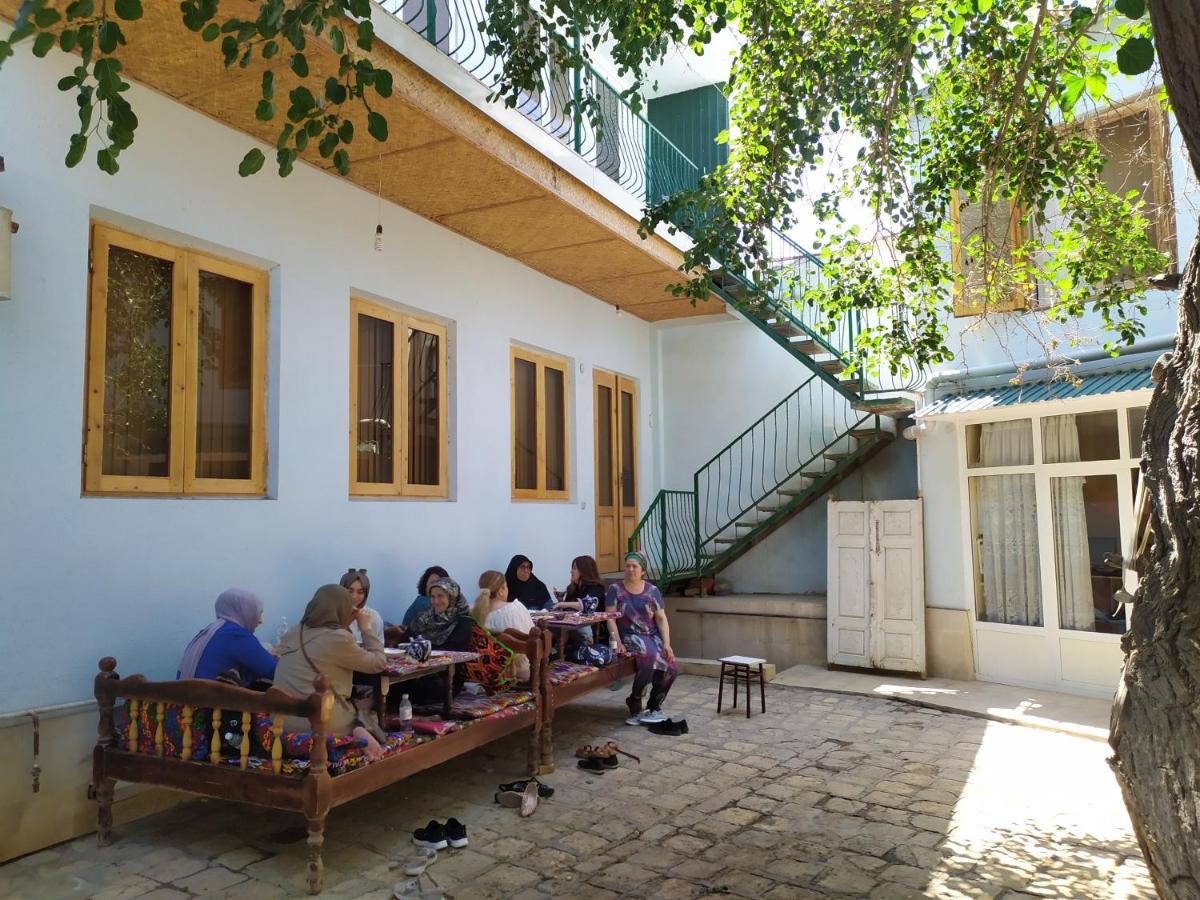 Minorai Xurd Hotel Buhara Kültér fotó