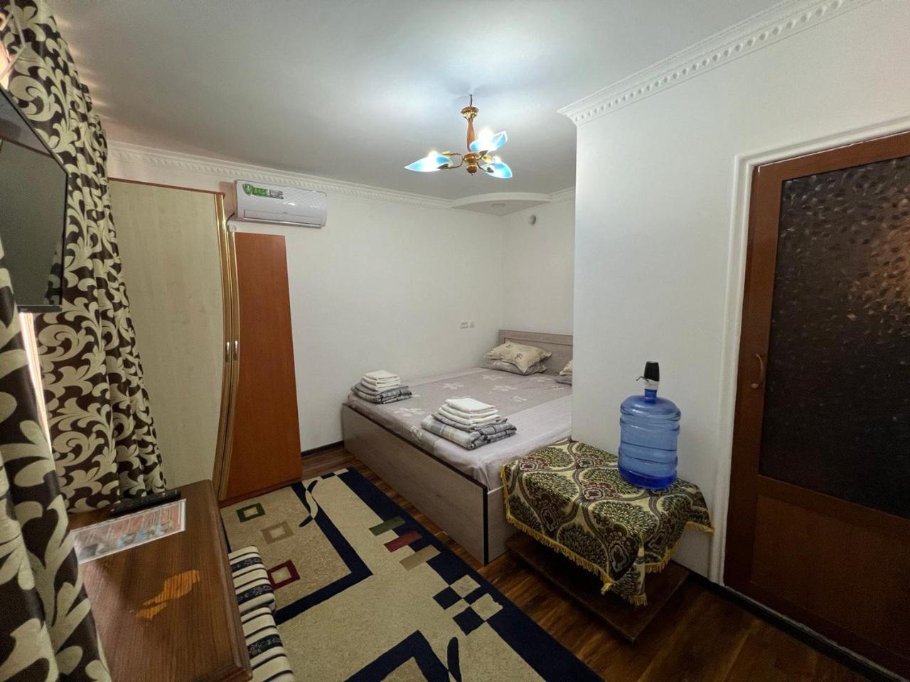 Minorai Xurd Hotel Buhara Kültér fotó