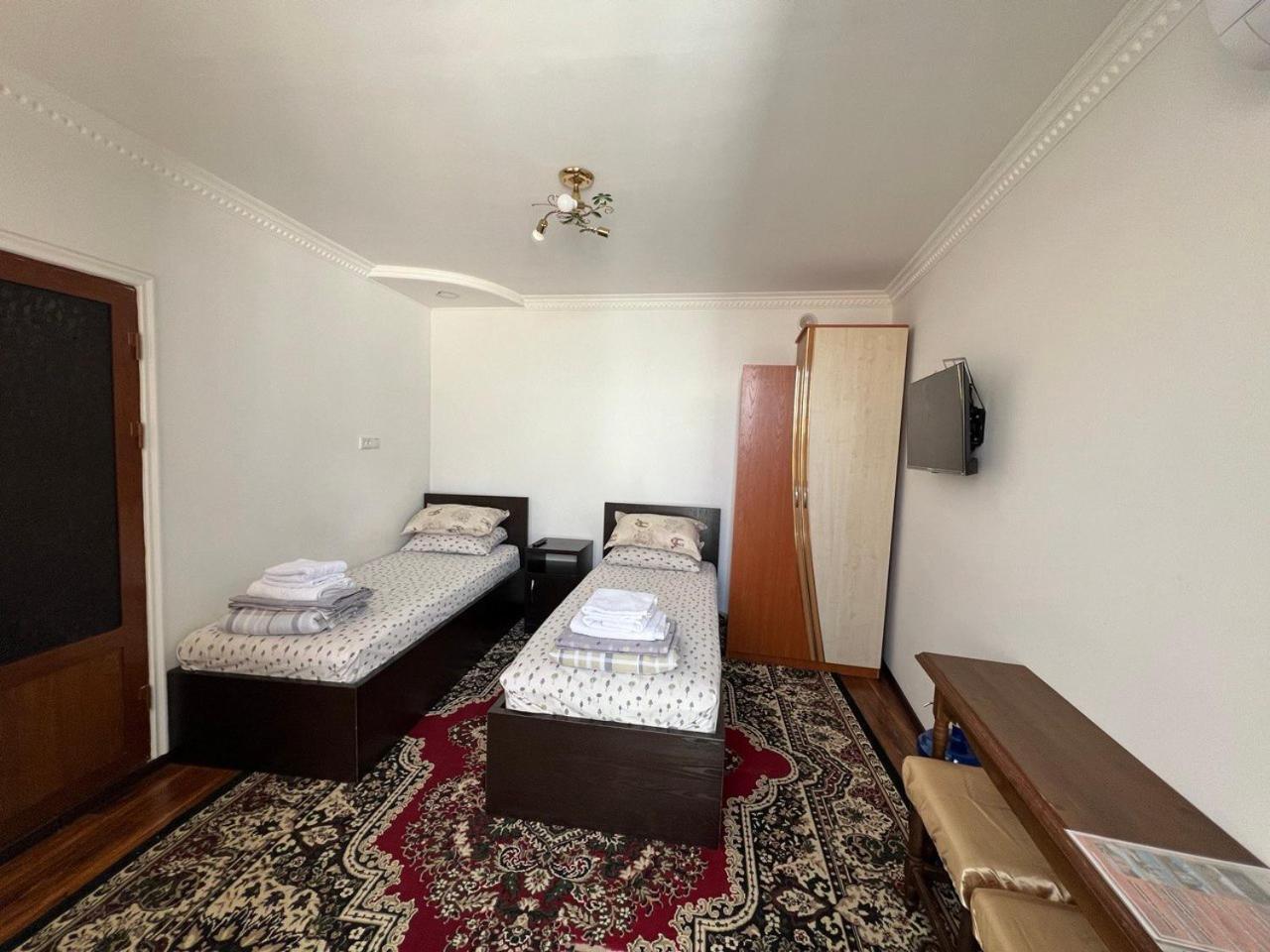 Minorai Xurd Hotel Buhara Kültér fotó